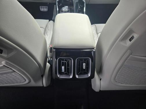 2026 Kia Sorento Hybrid SX Prestige