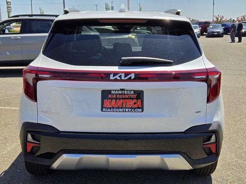 2025 Kia Seltos EX