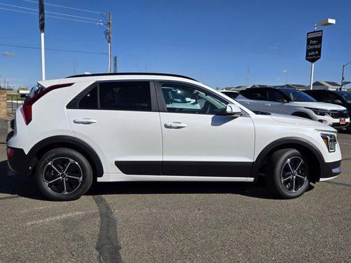 2025 Kia Niro Plug-In Hybrid EX
