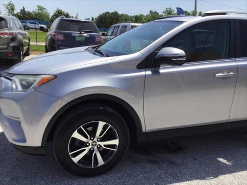 2017 Toyota RAV4 XLE
