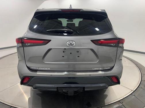 2025 Toyota Highlander Limited
