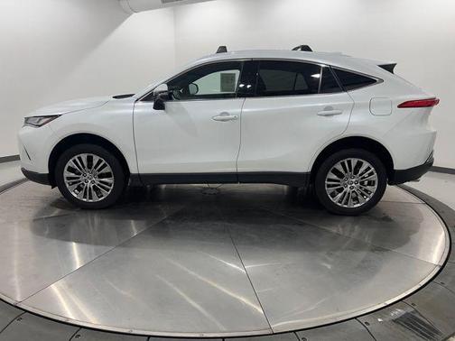 2024 Toyota Venza XLE