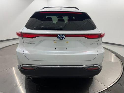 2024 Toyota Venza XLE