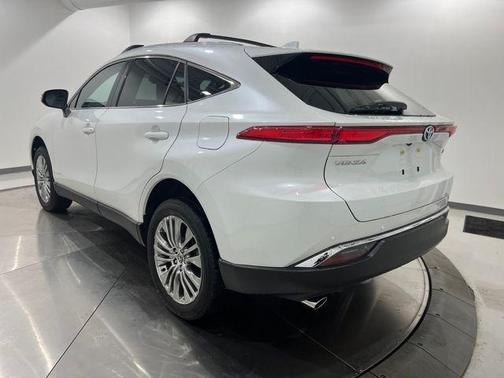 2024 Toyota Venza XLE