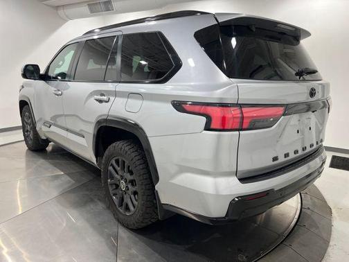 2024 Toyota Sequoia Platinum