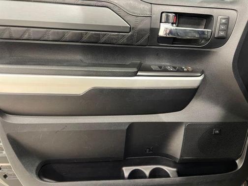 2016 Toyota Tundra Platinum