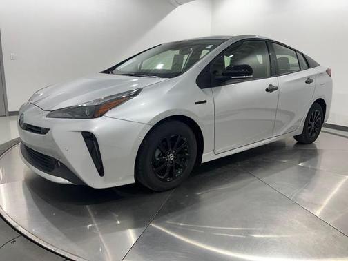 2022 Toyota Prius XLE