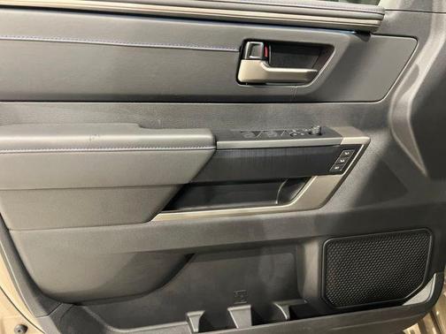 2026 Toyota Tundra Hybrid Platinum