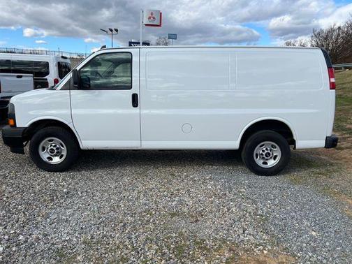 2020 GMC Savana 2500 Work Van