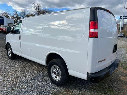 2020 GMC Savana 2500 Work Van