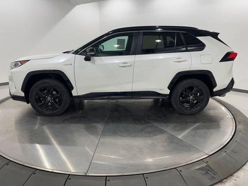 2019 Toyota RAV4 Hybrid SE