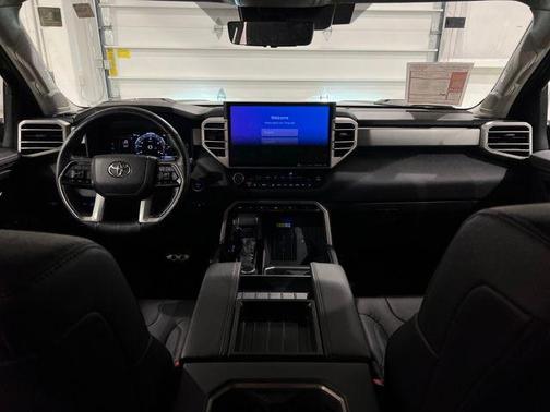 2022 Toyota Tundra Hybrid Limited