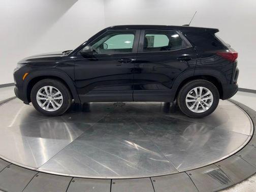 Black Metallic 2021 Chevrolet Trailblazer LS