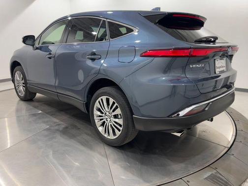 2022 Toyota Venza Limited