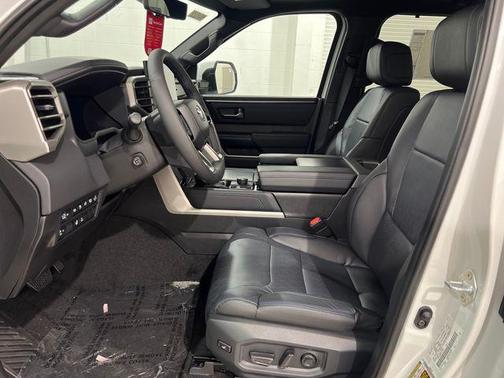 2026 Toyota Tundra Hybrid Platinum