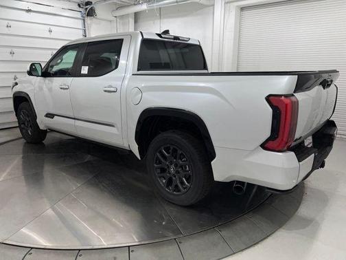 2026 Toyota Tundra Hybrid Platinum