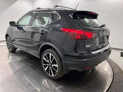 2017 Nissan Rogue Sport SL
