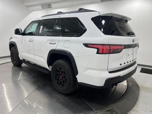 2023 Toyota Sequoia Base