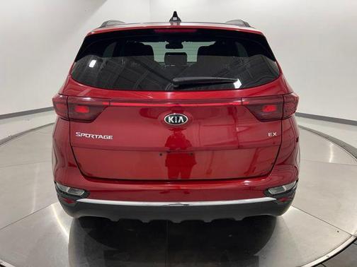 2022 Kia Sportage EX