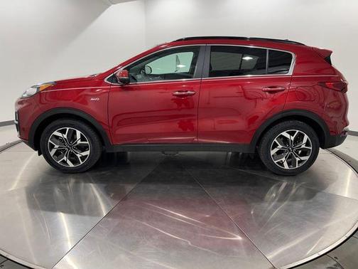 2022 Kia Sportage EX