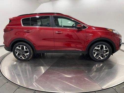 2022 Kia Sportage EX