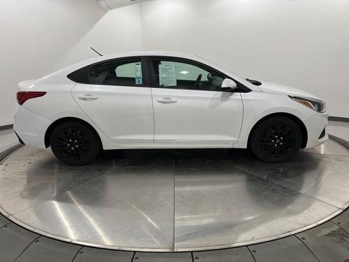 2021 Hyundai Accent SE