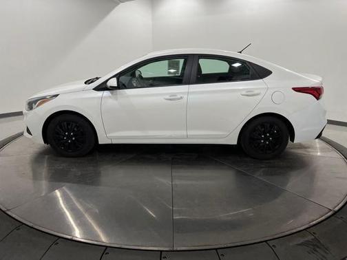 2021 Hyundai Accent SE
