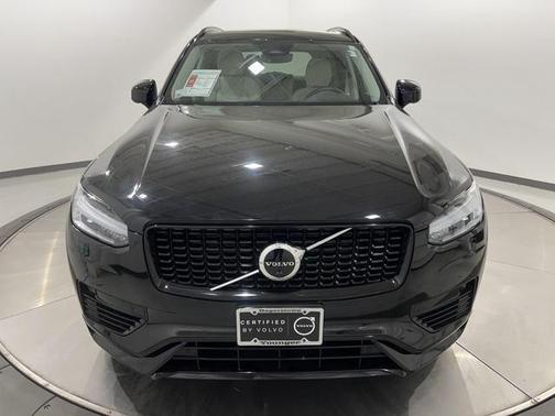 2023 Volvo XC90 Recharge Plug-In Hybrid T8 Plus Dark Theme 7-Seater