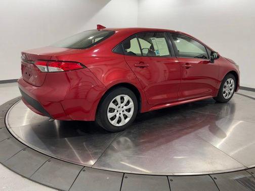 Barcelona Red Metallic 2021 Toyota Corolla LE