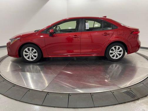 Barcelona Red Metallic 2021 Toyota Corolla LE