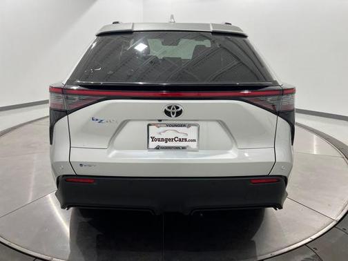 2025 Toyota bZ4X XLE