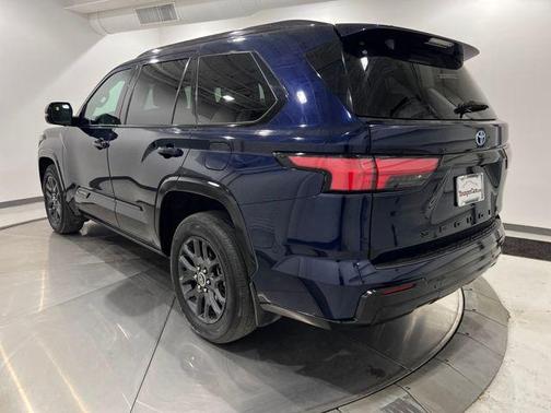 2023 Toyota Sequoia Platinum