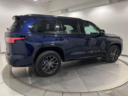 2023 Toyota Sequoia Platinum