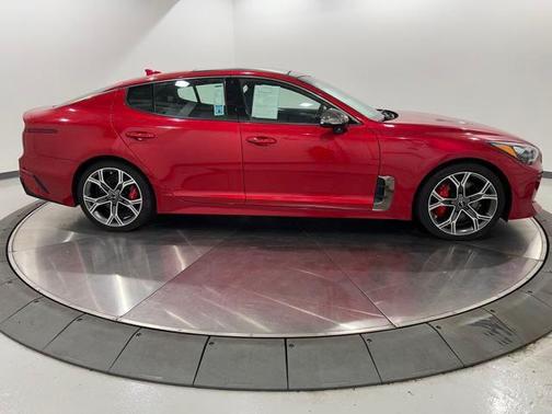 2018 Kia Stinger GT2