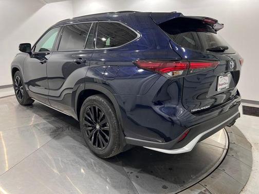2024 Toyota Highlander XSE