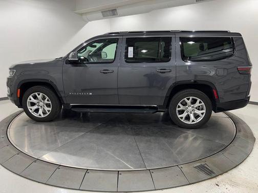 2022 Jeep Wagoneer Series II 4x4