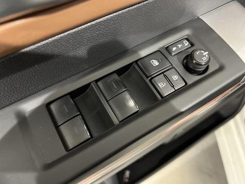 2022 Toyota Tundra Hybrid 1794 Edition