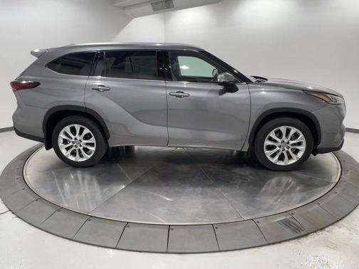 Heavy Metal 2025 Toyota Highlander Limited