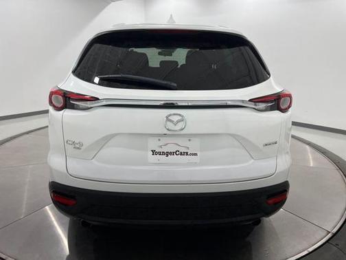 2022 Mazda CX-9 Sport
