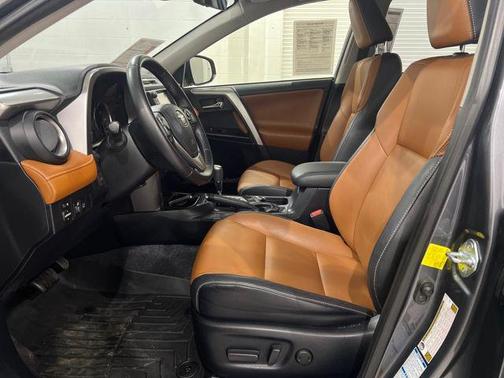 2016 Toyota RAV4 Hybrid Limited