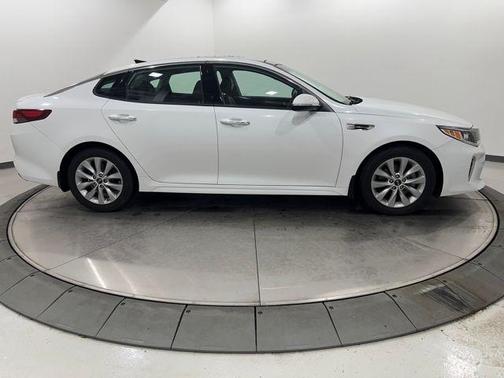 2018 Kia Optima S