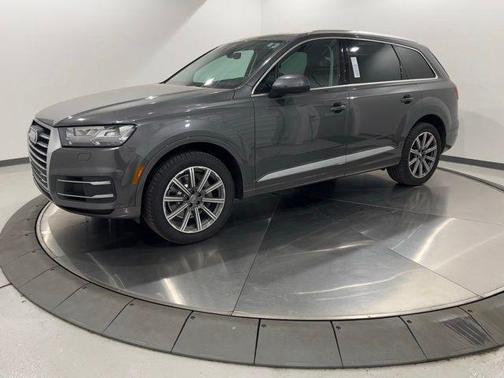 Samurai Gray Metallic 2018 Audi Q7 2.0T Premium Plus