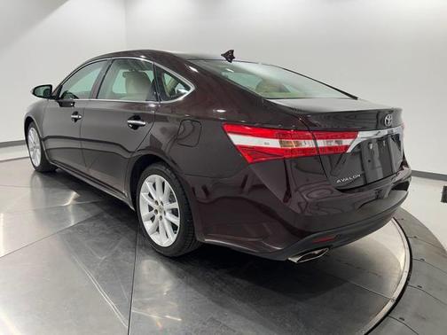 2013 Toyota Avalon XLE