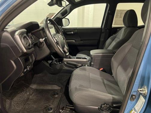 2019 Toyota Tacoma TRD Sport