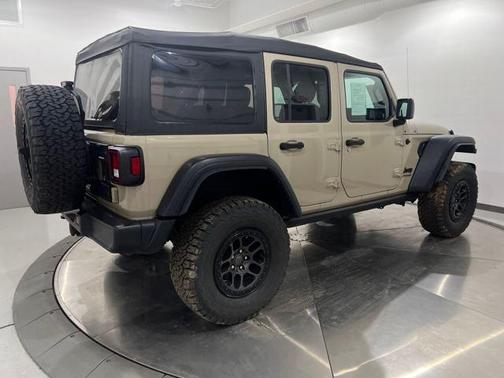 2022 Jeep Wrangler Unlimited Sport