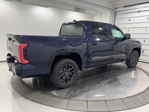 2025 Toyota Tundra Hybrid Platinum