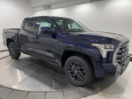 2025 Toyota Tundra Hybrid Platinum