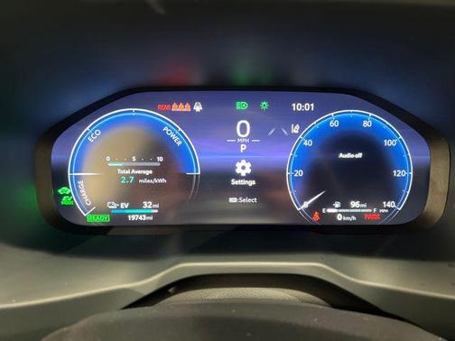 2025 Toyota RAV4 Hybrid SE