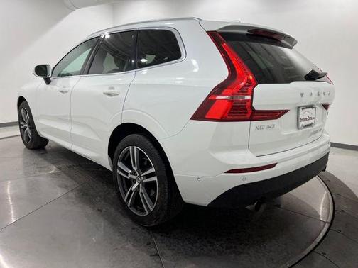 2019 Volvo XC60 T5 Momentum