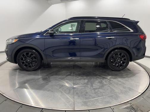 2019 Kia Sorento S